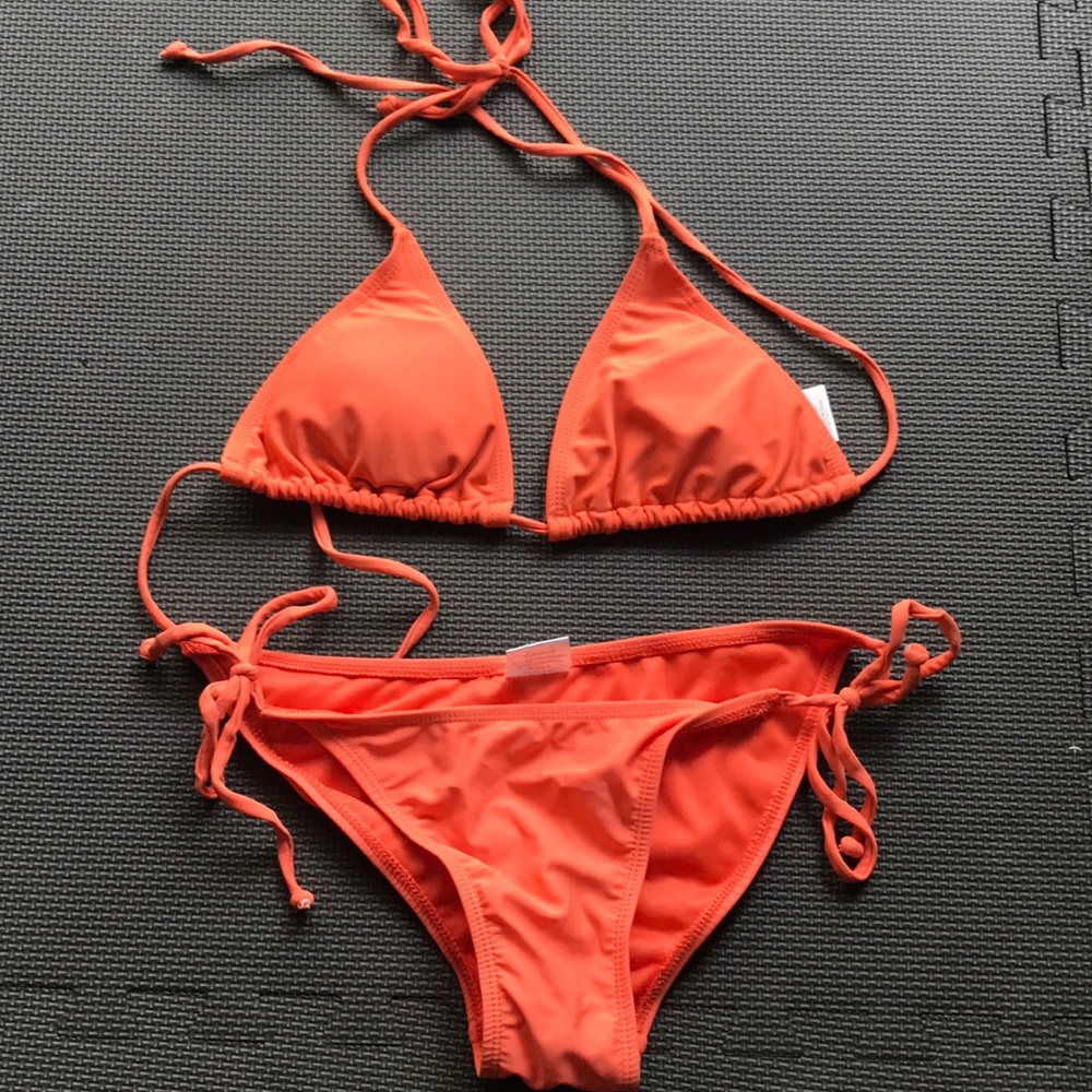Swim suit